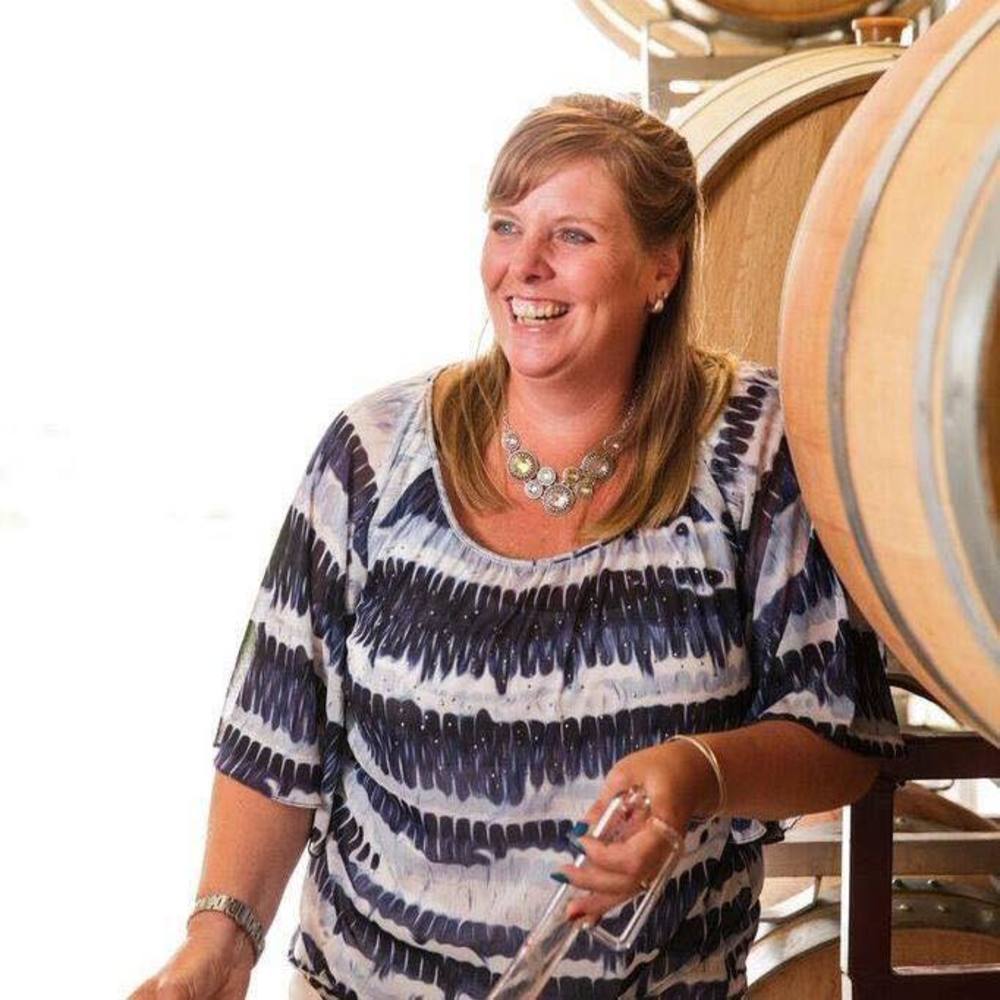 Meet your Posher, Maura